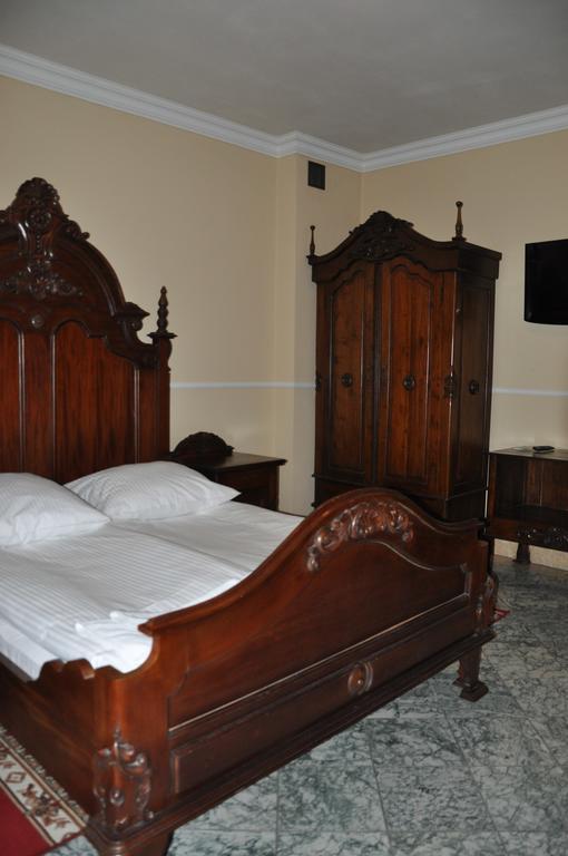 Hotel Palac Jasionka Dış mekan fotoğraf