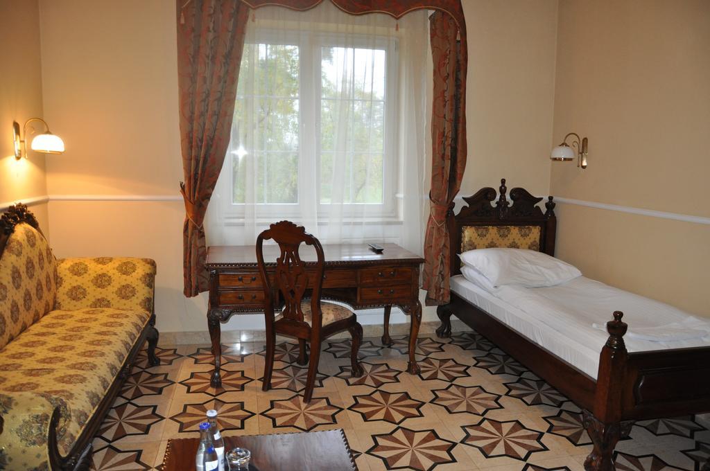 Hotel Palac Jasionka Dış mekan fotoğraf